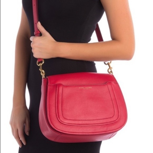 Marc Jacobs Handbags - Marc Jacobs Large Empire City Cross-Body